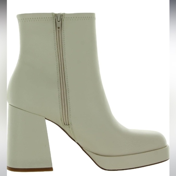 Steve Madden Kaleb ivory white platform square front booties ankle boot Sz 6 1/2 - Picture 2 of 9